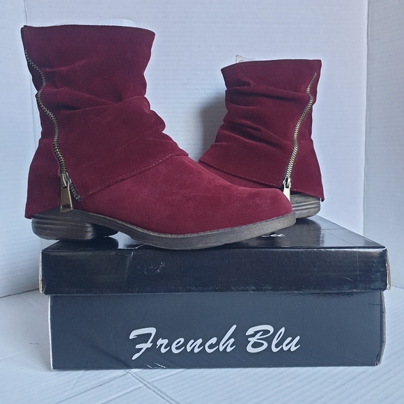 French Blue Americana Burgundy Wine Faux-Suede Ruched Ankle Zip-Up Booties Sz 38 - Picture 16 of 16